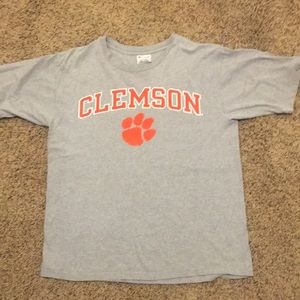 Clemson youth tee shirt Size Large